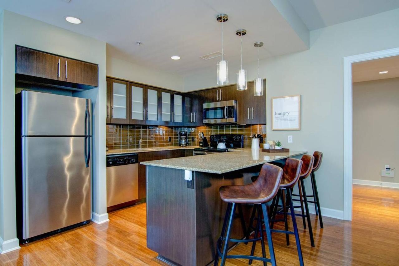Abode Memphis 3 Bedroom Walk to Beale Autozone Park Restaurants More Exterior foto